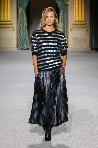 Look 90